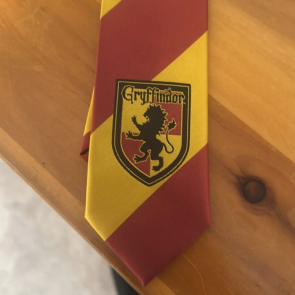 Harry Potter Gryffindor Tie